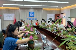 芬奇：上半场快船的对抗更强 我们意识到了并在下半场奠定了基调